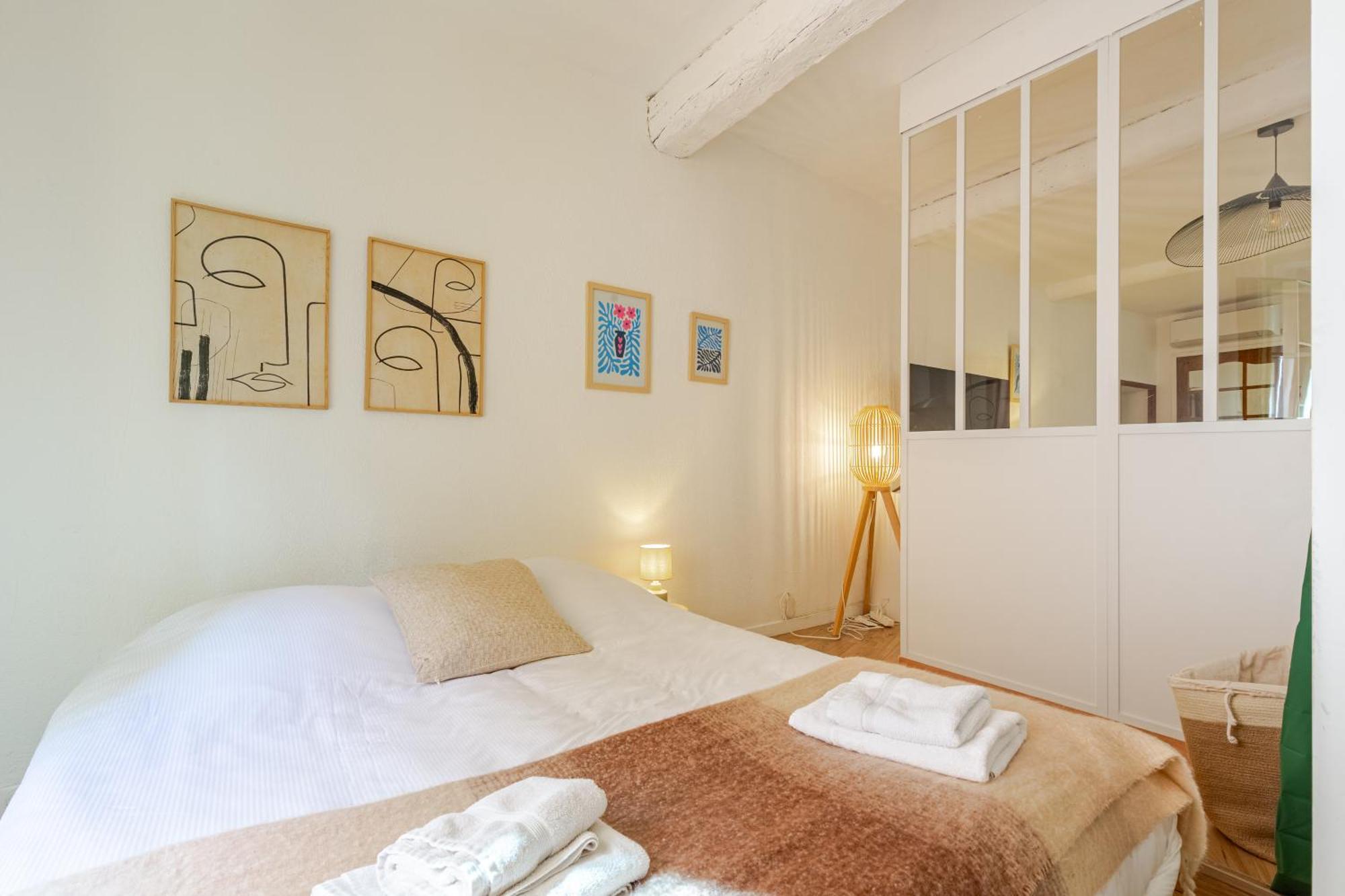 Cocon Et Paisible Au Coeur Du Vieux Appartamento