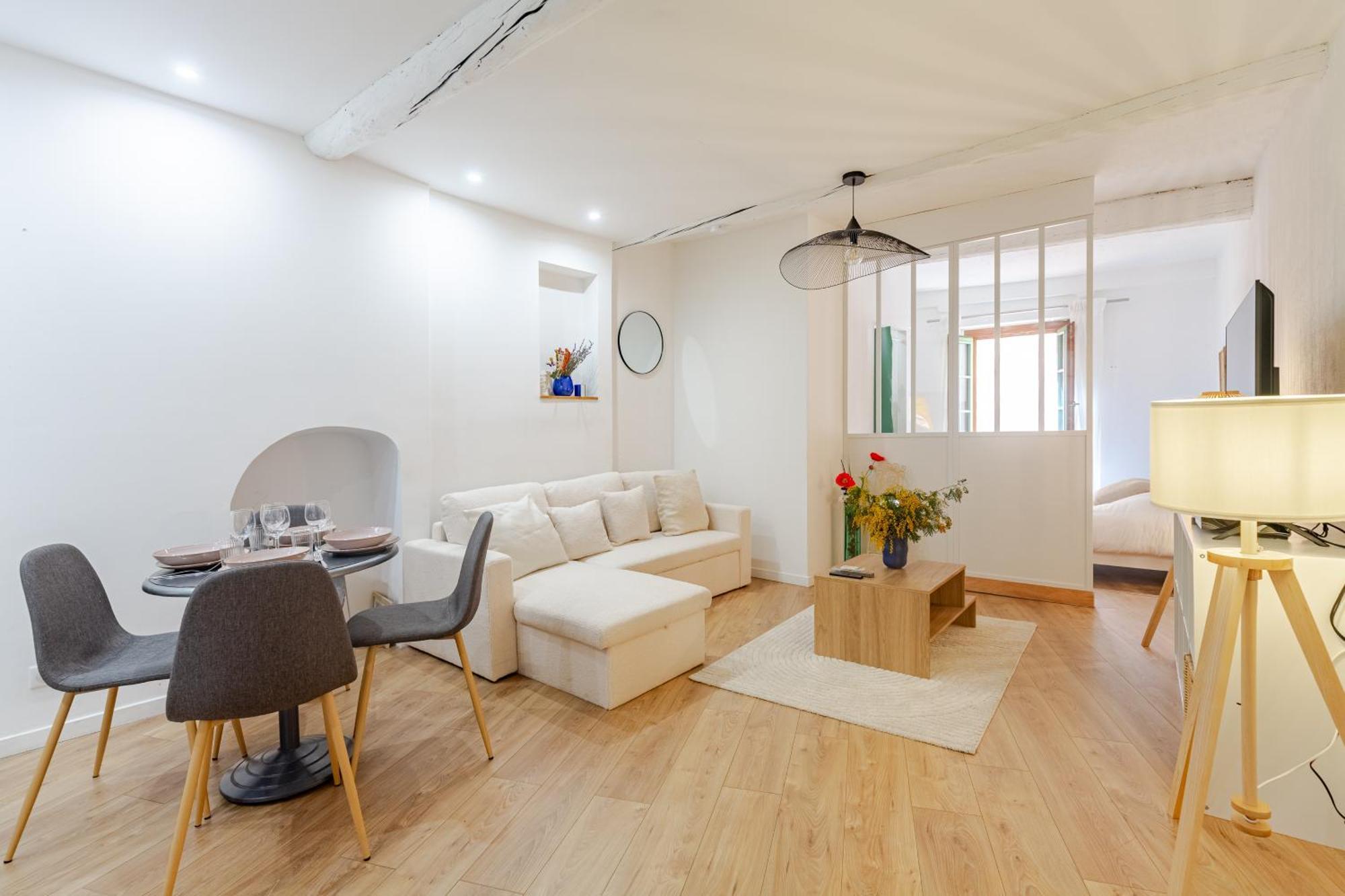 Cocon Et Paisible Au Coeur Du Vieux Appartamento Nizza